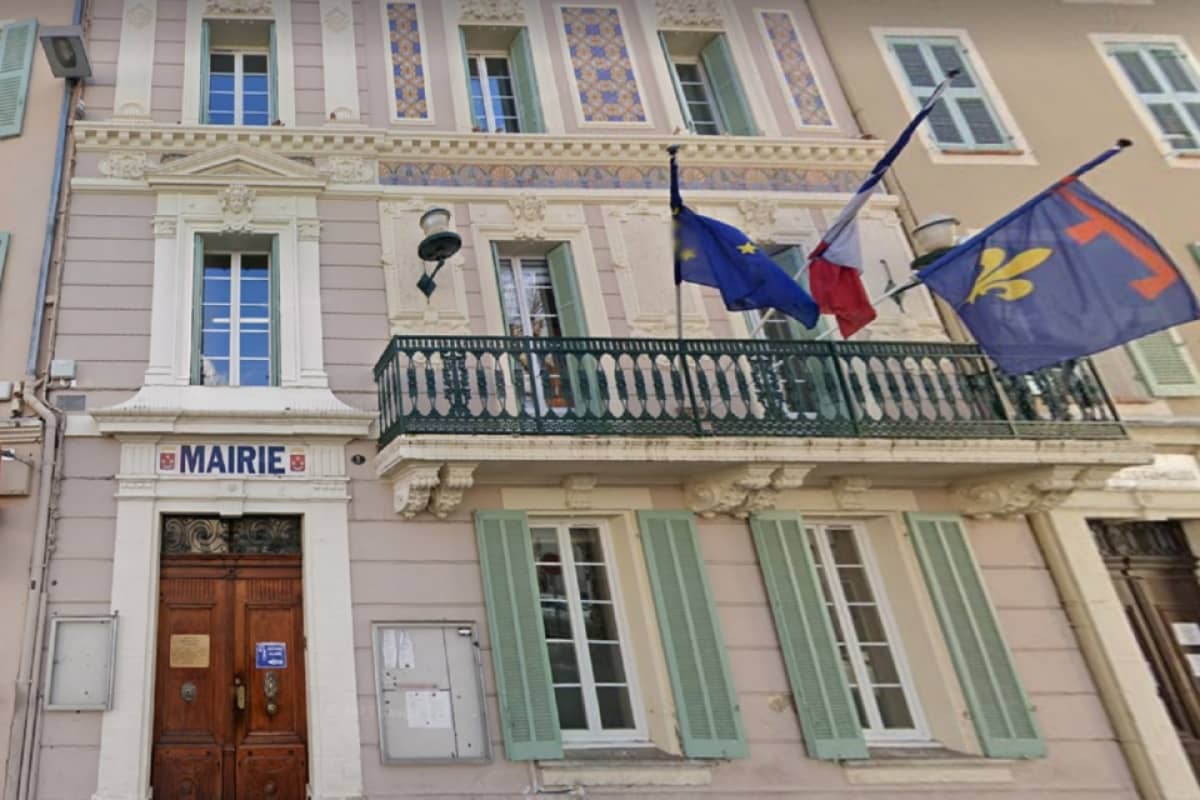 La mairie du Luc