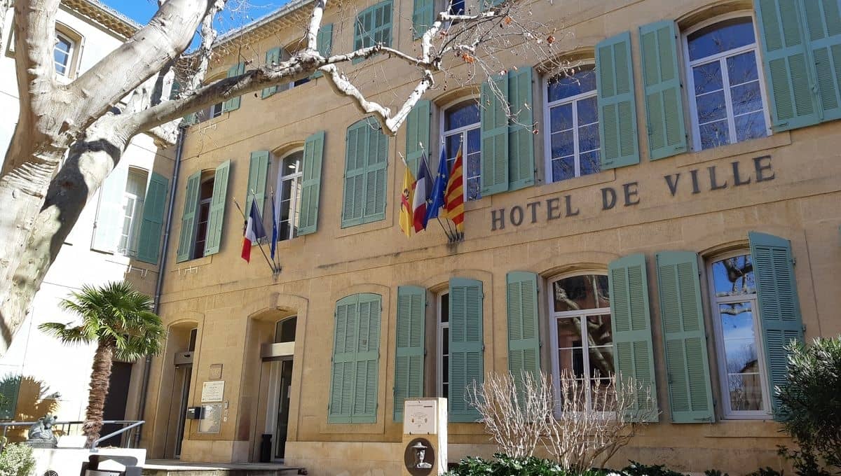 La mairie de Pertuis