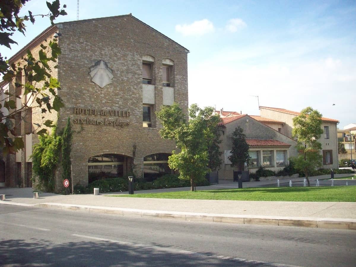 La mairie de Six-Fours-les-Plages